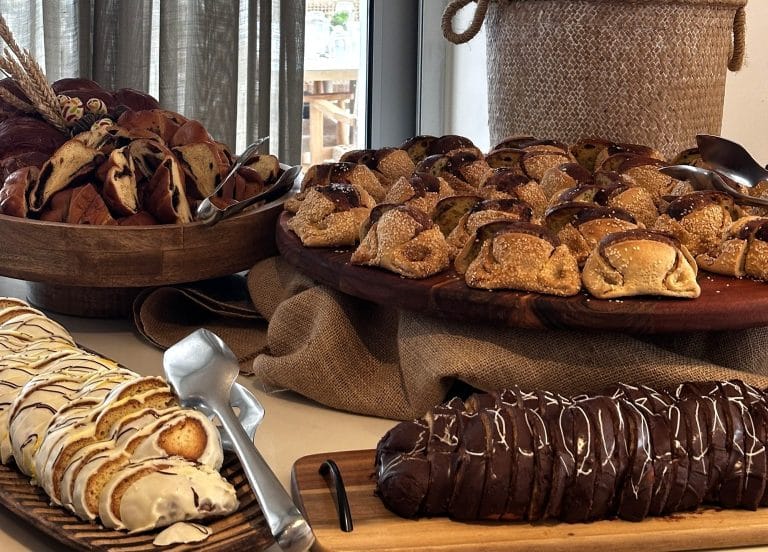 easter lunch at nissi beach resort